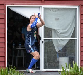 Delly mania: NSW Blues forward and basketball fan Ryan Hoffman does a Matthew Dellavedova impersonation while in camp in Coffs Harbour.