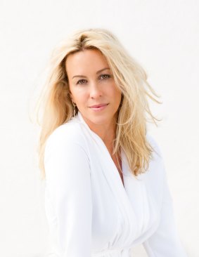 An uncharacteristically blonde Alanis will be playing Melbourne and Sydney in January.