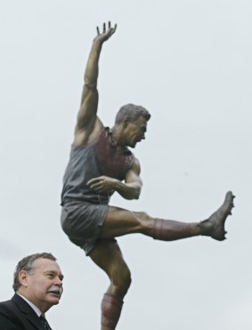 Ron Barassi at the unveiling of the bronze statue of himself at the MCG.