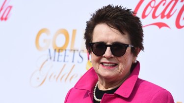 Tennis great Billie Jean King will attend the Golden Globes with Emma Stone, who portrayed her in 'Battle of the Sexes'.