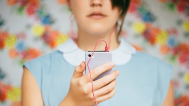 Five Podcasts That Will Benefit Your Health And Wellbeing