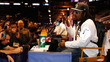 Super Bowl Seahawks Marshawn Lynch I M Just Here So I Don T Get Fined