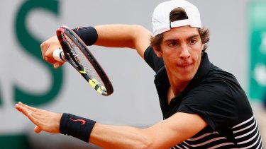 Kokkinakis Ousts Tomic From French Open