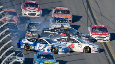 Kurt Busch wins Daytona 500 demolition derby