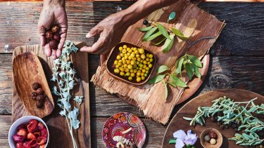Utrolig Misforståelse Diplomatiske spørgsmål Uluru: Native flavours and bush tucker are inspiring chefs everywhere