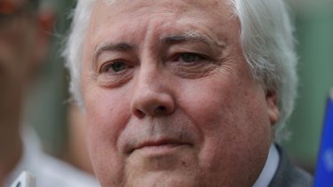 Former employees of Clive Palmer's nickel refinery are set to meet with creditors and administrators on Friday.