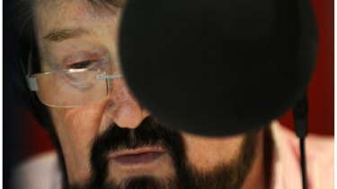 Media personality Derryn Hinch has confirmed he will run for the Senate.