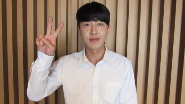 Heo Jeong-nam started wearing make-up three years ago and hasn't looked back. 