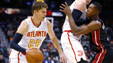 Worth watching: Can Kyle Korver and the Hawks replicate last year's 60-win effort?