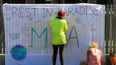 A tribute to Mia Ayliffe-Chung at the Home Hill Backpackers.