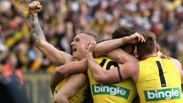 Dustin Martin and the Tigers celebrate on the siren.