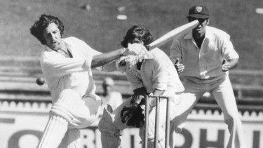 Max Walker attempts to sweep New South Wales bowler David Hourn during a Sheffield Shield match at the SCG in 1976.