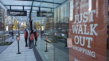 In Seattle Amazon is testing a new store concept – Amazon Go – that lets customers walk in, take what they need, and walk out without seeing a register, queue or staff member. 