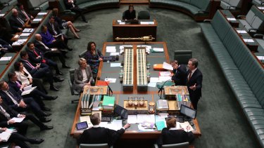 Leader of the House Christopher Pyne shuts down an attempt by Labor to have Justice Heydon removed as royal commissioner.
