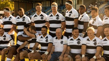 Super coach: Alan Jones with the Barbarians.