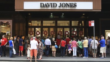Ian Moir has confirmed David Jones was close to making a decision to sell one of its two Sydney CBD stores and one of its two Melbourne stores.