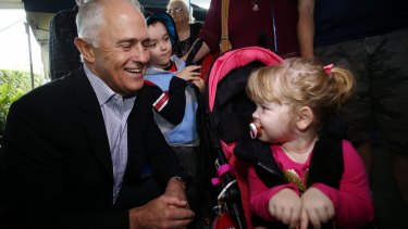 Malcolm Turnbull met Eliza-Taylor when visiting the farmers' markets at Wyong racecourse on Saturday.