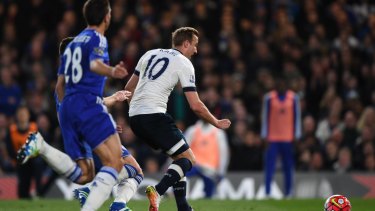 Harry Kane opened the scoring for Spurs but Chelsea fought back to hand Leicester the title.