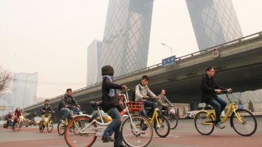 Beijing commuters have opted for share bikes to beat jammed buses, tight security at subway stations and traffic.