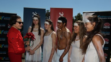 Former NSW Governor Marie Bashir with school students at the launch of Corroboree Sydney in 2013.
