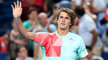 Hopman Cup 2017: Veteran Federer edged by young gun Zverev in three-set thriller