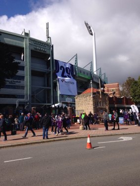 Fan flocked to Domain Stadium for Pavlich's final game
