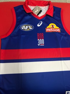 The Bulldogs jumper to be used for Bob Murphy's 300th game.
