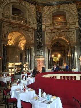 Grandeur surrounds diners at the Kunsthistorisches Museum.