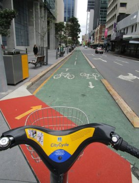 The Greens believe segregated bikeways in the Brisbane CBD would increase bike traffic while reducing injuries.