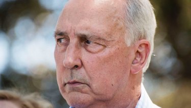 Former prime minister Paul Keating has criticised plans for Midnight Oil concerts in the Domain.