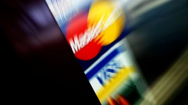 Rba Calls Out Banks On Sticky Credit Card Interest Rates