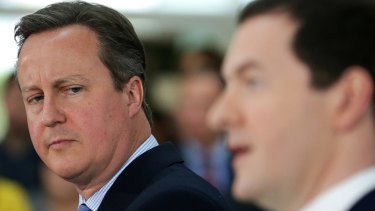 Prime Minister David Cameron and Chancellor of the Exchequer George Osborne campaigning to avoid Brexit. 