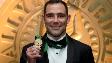 Dally M Medal Cameron Smith Takes Game S Top Honour As Melbourne Storm Scoop Awards