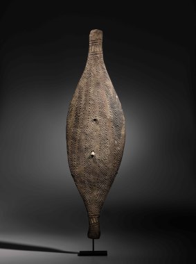 A 19th century broad shield from the lower Murray River region of southern Australia is being offered for auction.