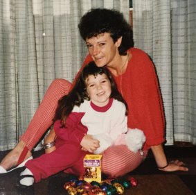 Karen Nettleton and her daughter Tara.