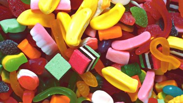 Titanium Dioxide Food Additive Under Review After Study Finds