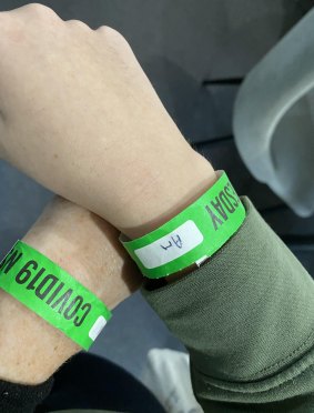 Wristbands to identify guests in hotel quarantine. 