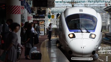 Express trains in Japan can travel at speeds of up to 320km/h.