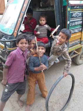 Local boys in Kacchpura, Agra.
