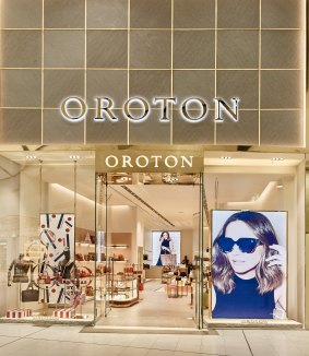 Australian lifestyle brand Oroton has opened its new boutique at Sydney Airport's T1 International terminal.