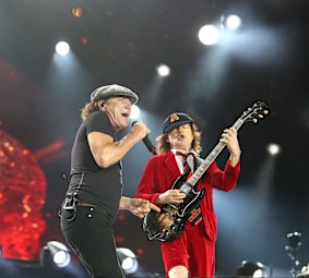 AC/DC.