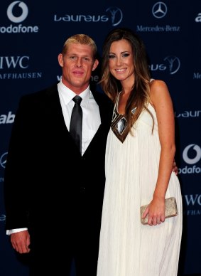 Mick Fanning and his wife Karissa Dalton have announced their separation.