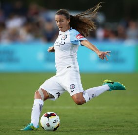 Melbourne City's Amy Jackson snatched a stoppage-time sealer against Newcastle Jets in Coffs Harbour.