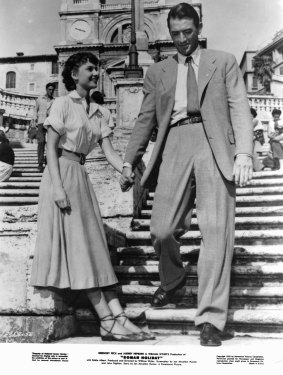 The tour takes you past a house where Gregory Peck and Audrey Hepburn hid from the paparazzi in Roman Holiday (1953).