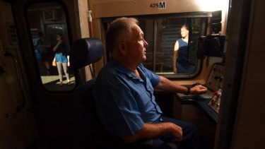 Meet Stephen King The Man Who Loves Driving Your Train To Work Driver less metro trains, how does works auto drive metro trains subscribe now on azclip : meet stephen king the man who loves