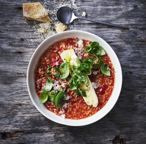 Oven-baked tomato risotto with runny brie recipe. 
