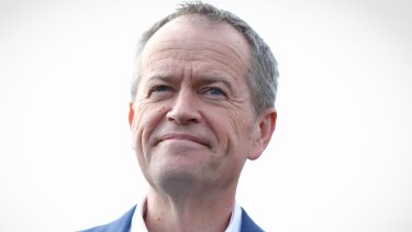 Opposition Leader Bill Shorten says the PM should  resign because he doesn't know what he is doing.