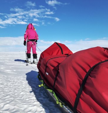 Jade S Trolls Told Her To Make A Sandwich So She Did At The South Pole Poslednie tvity ot jade hameister (@jadehameister). trolls told her to make a sandwich