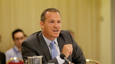 Jamie McIntyre speaking at a public hearing for scrutiny of financial advice in September 2015 in Melbourne.