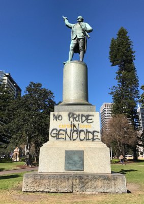 "A free society debates its history, it does not deny it": Prime Minister Malcolm Turnbull reacted angrily to the vandalism.